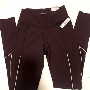 VIctoria Secrets leggings Total knockout